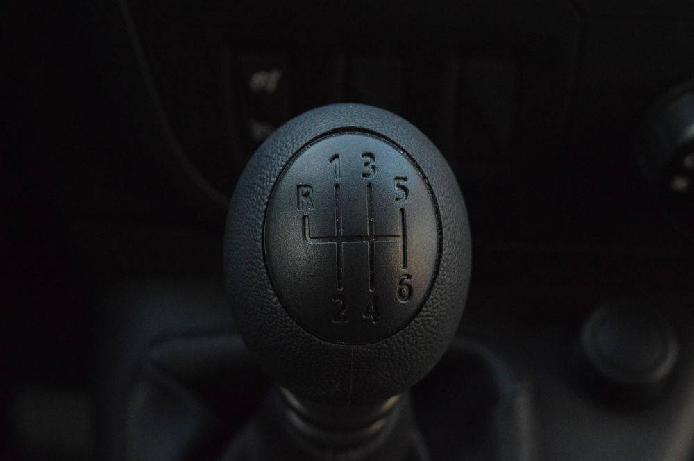 Tecken på att bilens växelsystem är sönder